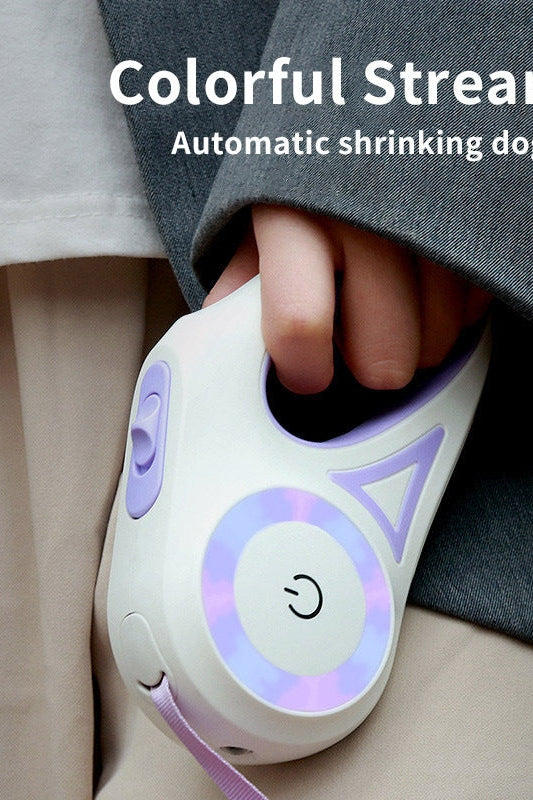 Detail of automatic dog leash for small and medium sized dogs with traction system